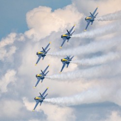 US Navy Blue Angels in the Delta Formation