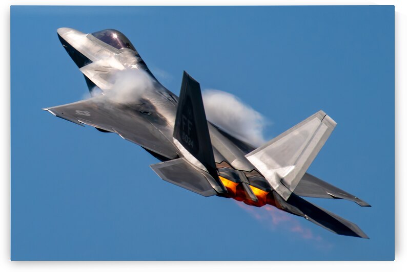 Lockheed-Martin USAF F-22 Raptor by Pisarek Photography