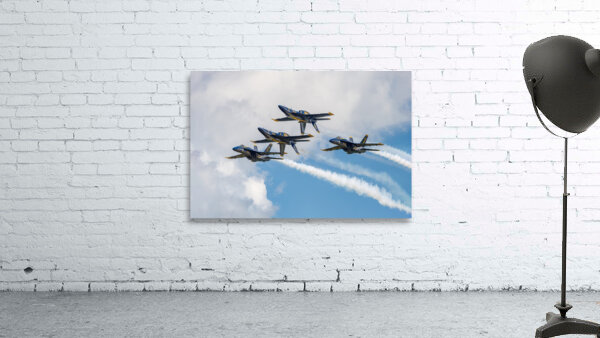 US Navy Blue Angels - Double Farvel Formation Wall Preview