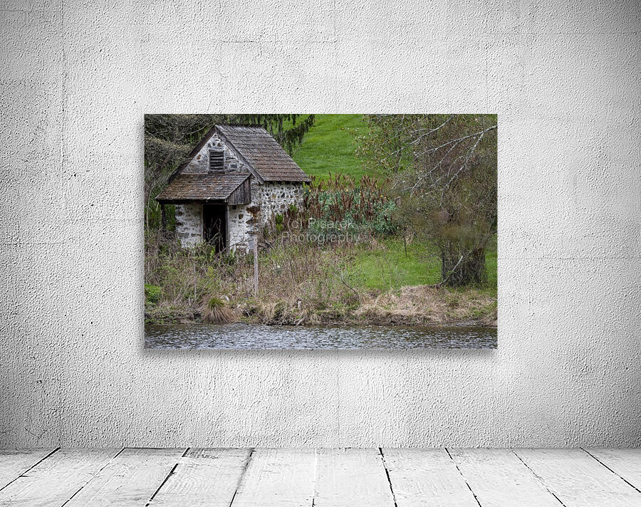 Spring House near the Lake Wall Preview