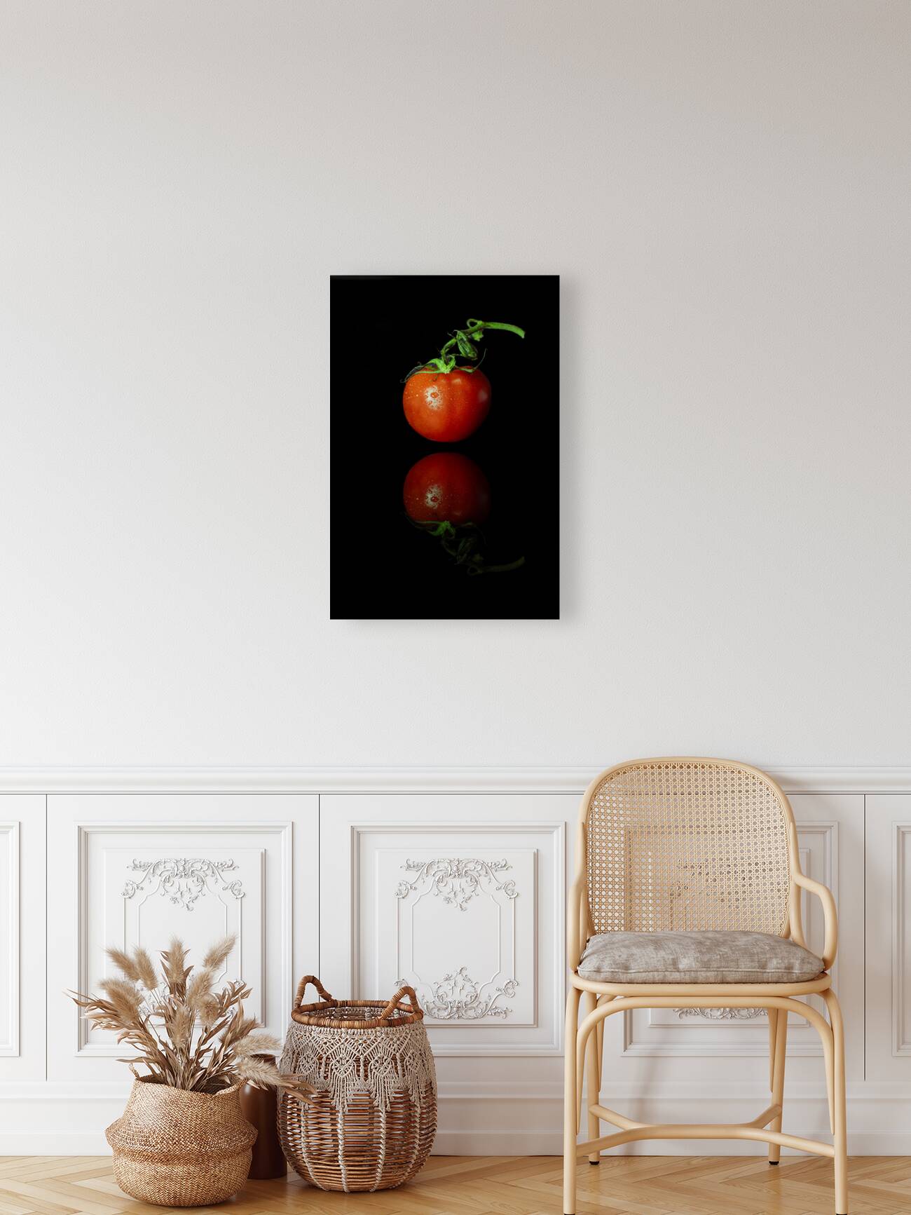 Tomato and Reflection Reproduction